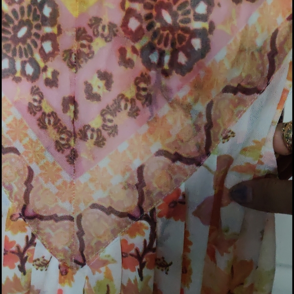 Free people double mesh, sleeveless,pleated blouse - Picture 11 of 12